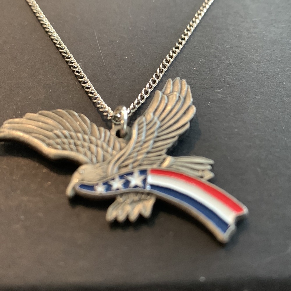 Two necklaces w/ American Eagle pendants One marked “Artisan” - Picture 3 of 10